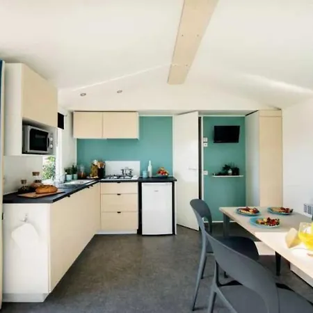 Zecamping Chiens Acceptes Espace Aquatique Et Bar * La Baule-Escoublac