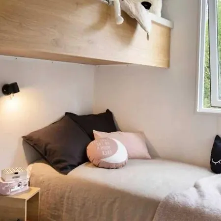 Camping - Parc Aquatique - Ccafhb0 Campsite