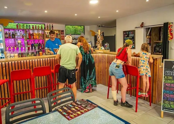 Camping - Parc Aquatique - Ccafhb0