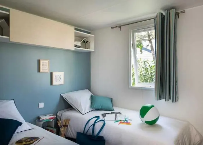 - Parc Aquatique - Ccafhb0 Camping *